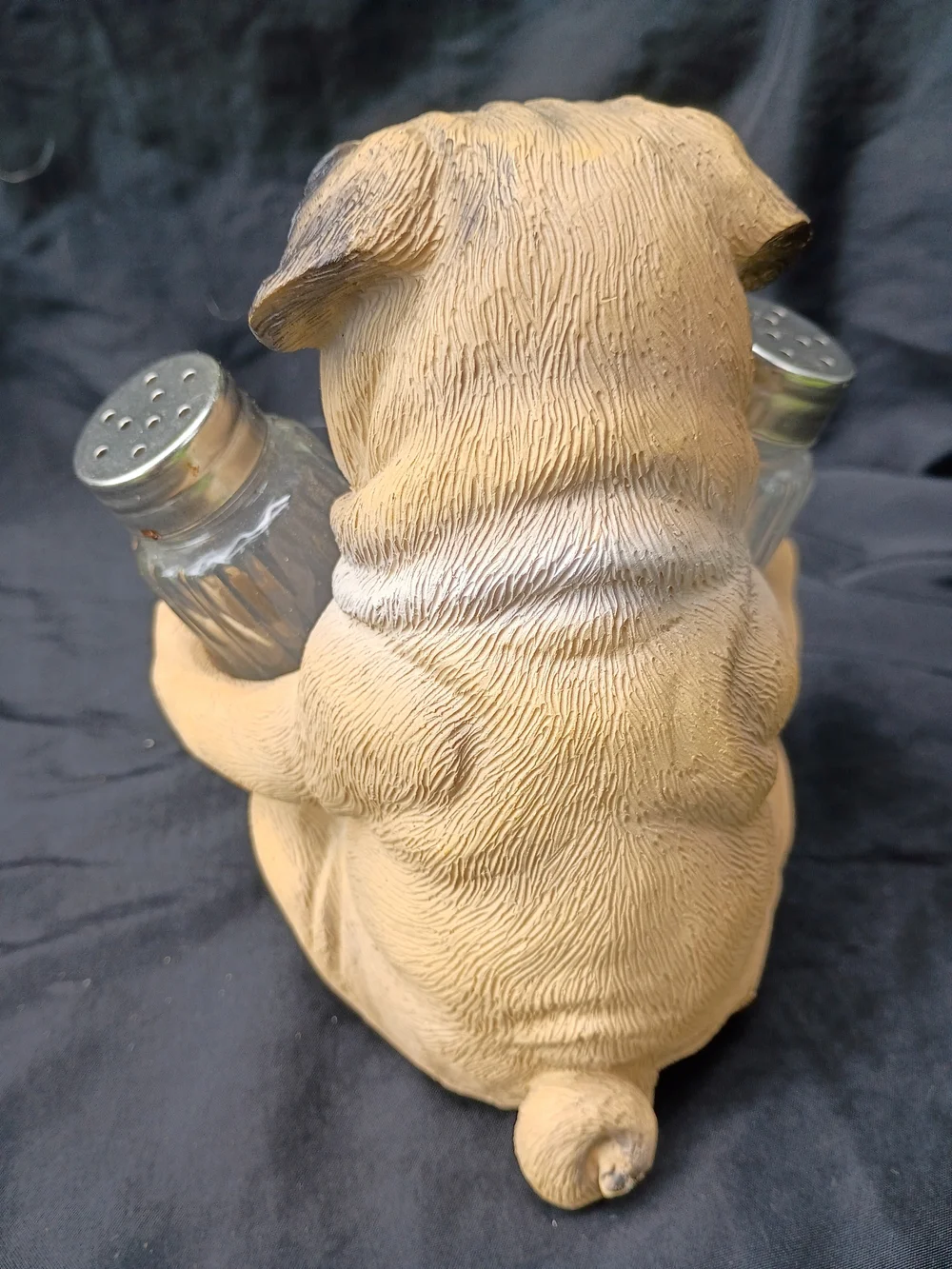Adorable Hugging Tan Pug Dog Decorative Glass Salt Pepper Shakers Holder